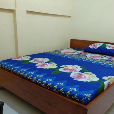 Kelapa Gading Homestay Syariah Redpartner Banyuwangi  Εξωτερικό φωτογραφία